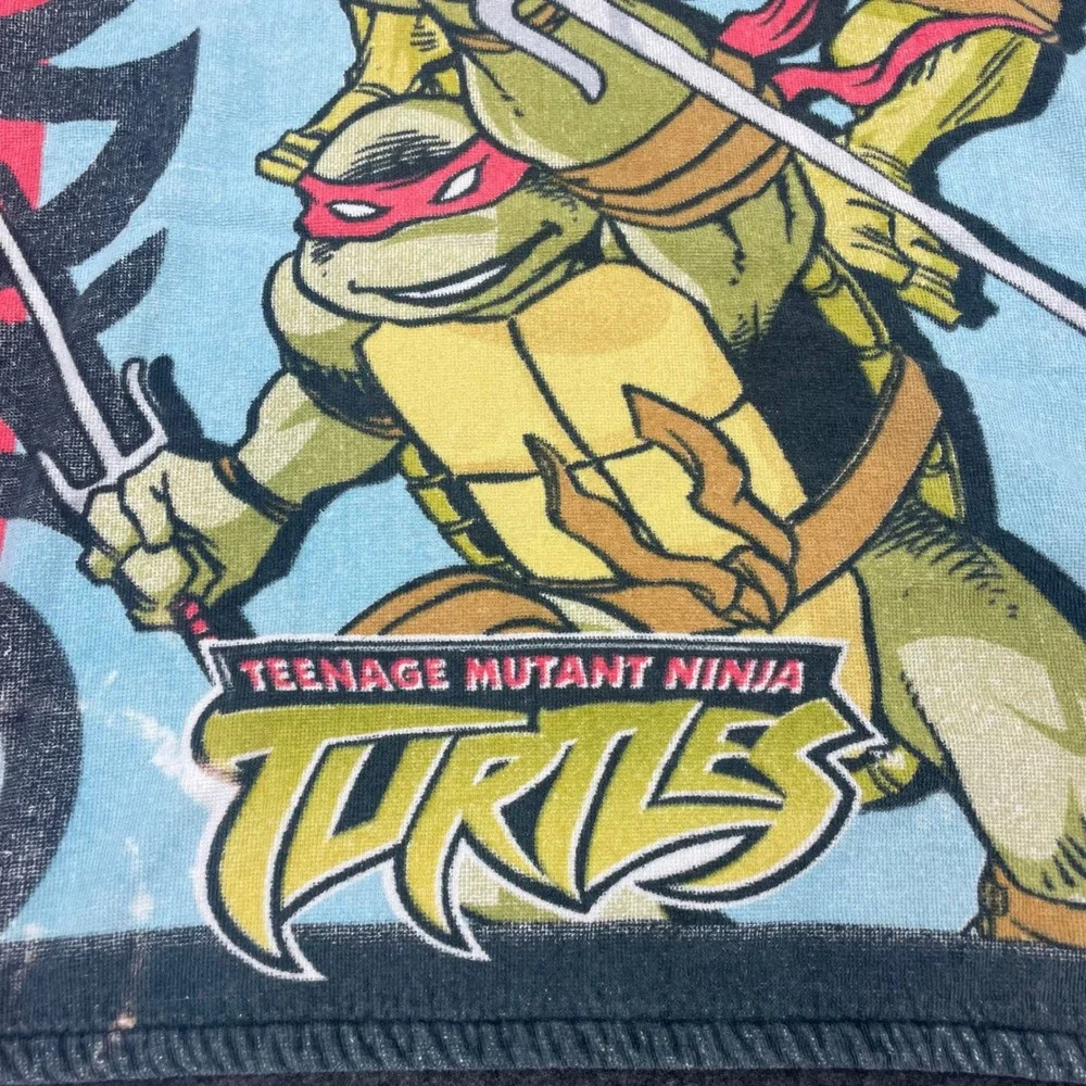 Vintage 2003 Teenage Mutant Ninja Turtles TMNT Beach Towel Peter Laird Graphic